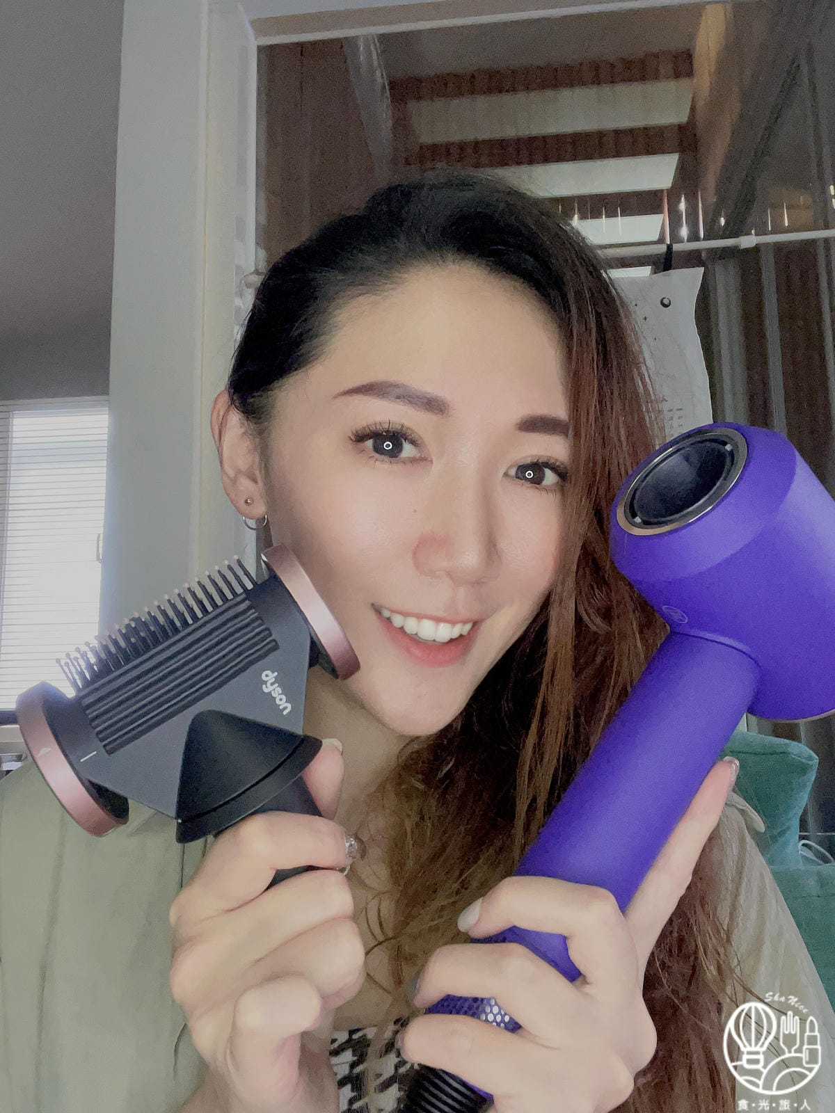 Dyson Supersonic™ 吹風機 HD15 長春花藍配玫瑰金限定版14.JPG Dyson Supersonic™ 吹風機 HD15 長春花藍配玫瑰金限定版14.JPG