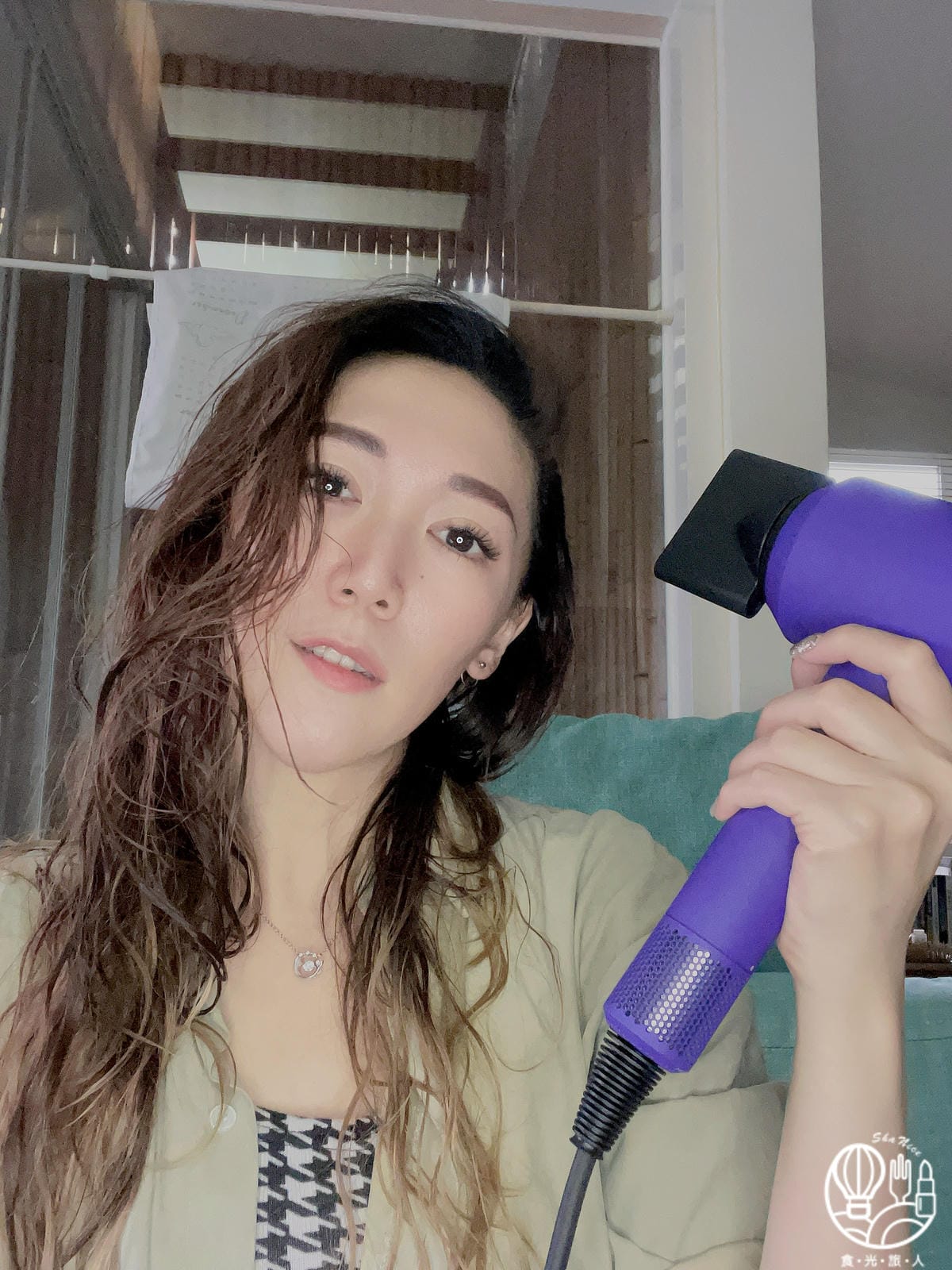 Dyson Supersonic™ 吹風機 HD15 長春花藍配玫瑰金限定版10.JPG Dyson Supersonic™ 吹風機 HD15 長春花藍配玫瑰金限定版10.JPG