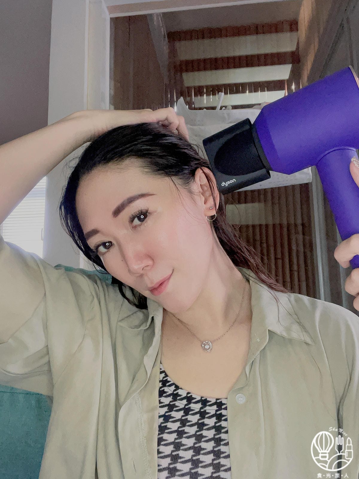Dyson Supersonic™ 吹風機 HD15 長春花藍配玫瑰金限定版8.JPG Dyson Supersonic™ 吹風機 HD15 長春花藍配玫瑰金限定版8.JPG