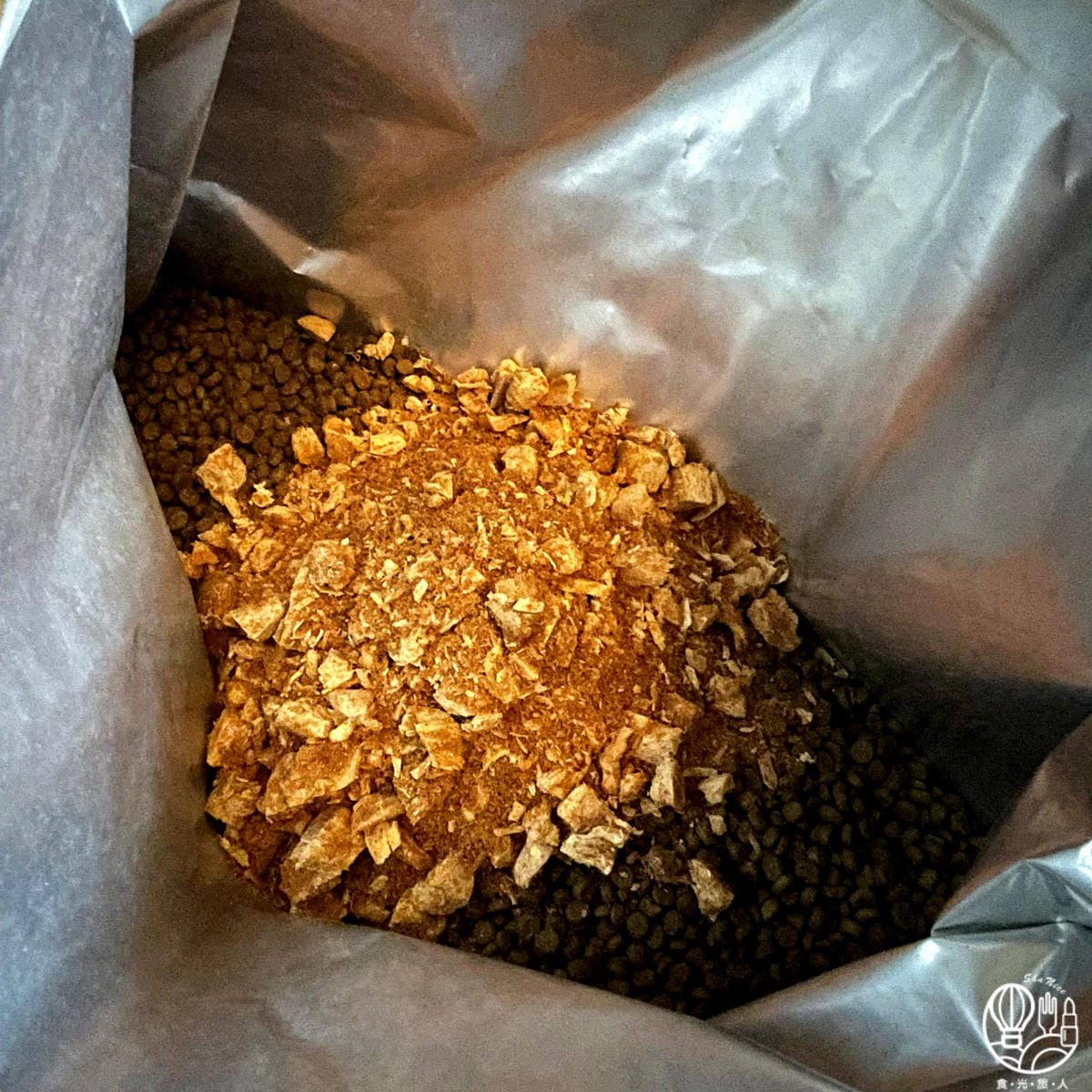 肉球世界|AK南極磷蝦X雞肉凍乾無穀貓糧5.jpg 肉球世界|AK南極磷蝦X雞肉凍乾無穀貓糧5.jpg