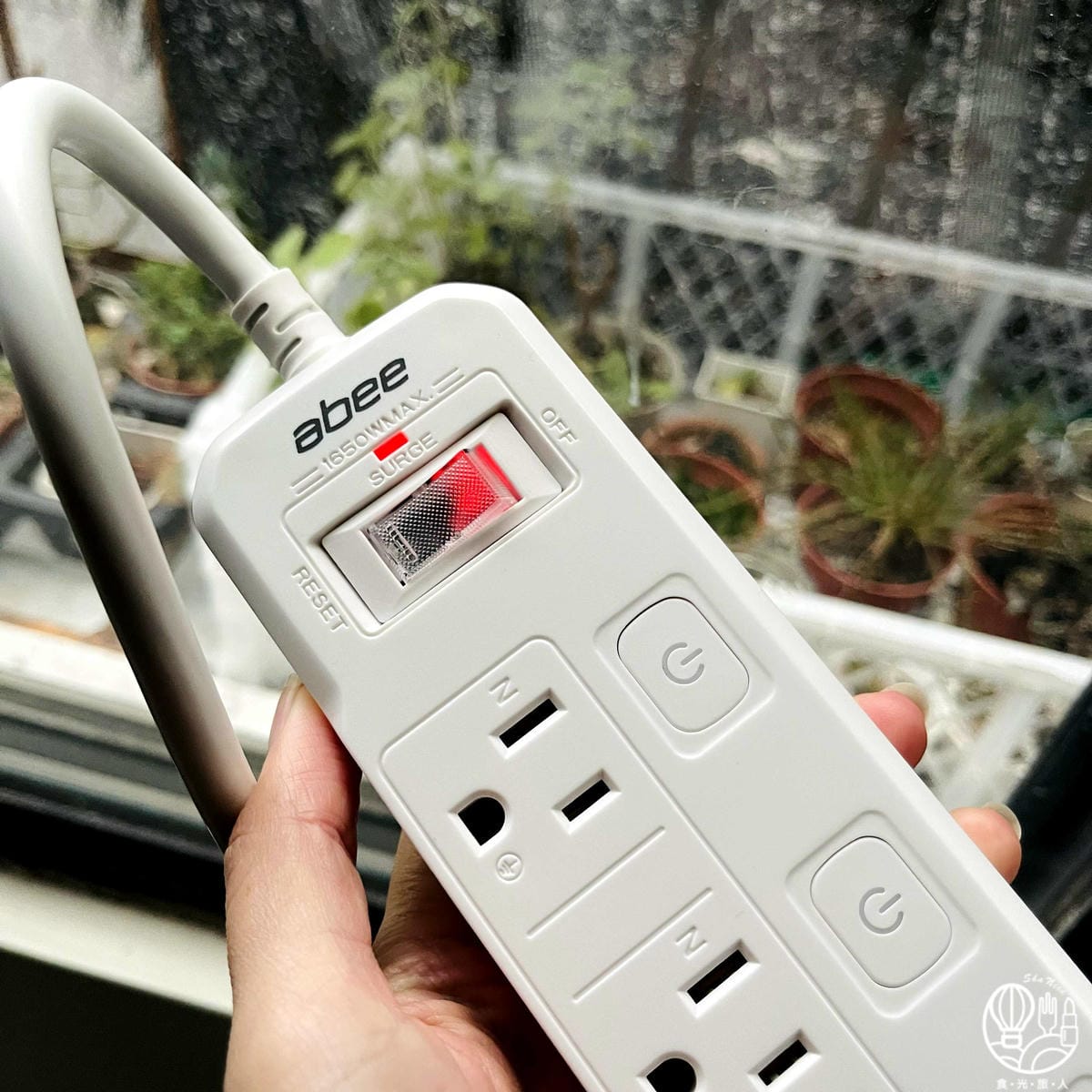 快譯通1.8M電源延長線5.jpg