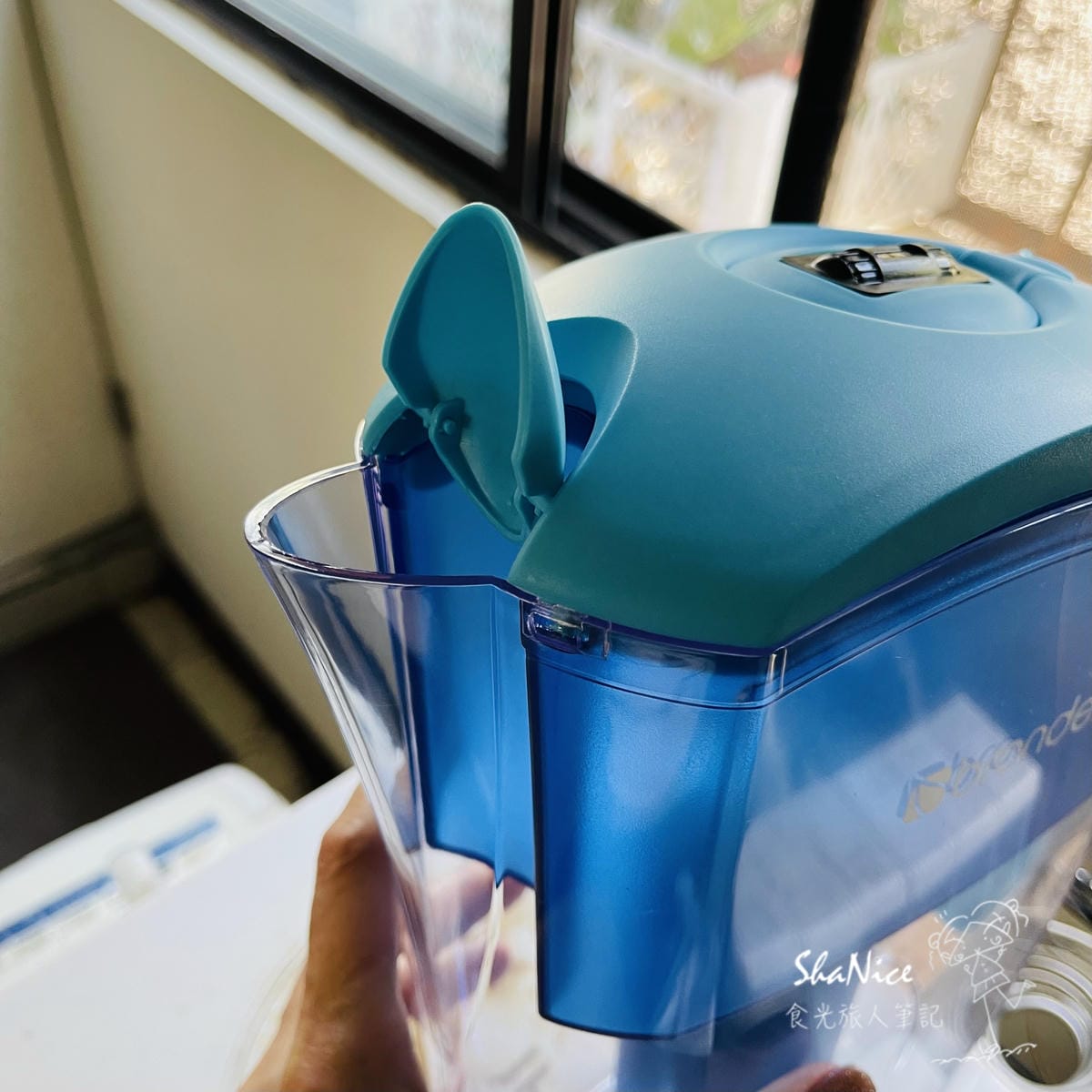 Brondell美國邦特爾H2O+長效濾水壺6.jpeg Brondell美國邦特爾H2O+長效濾水壺6.jpeg