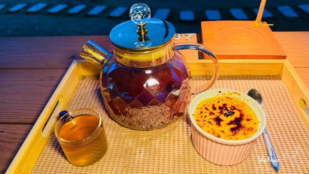 【台東夜景餐廳|月亮彎彎景觀咖啡】享用美食看夜景 還有足湯放鬆的好去處 - 第15張圖 【台東夜景餐廳|月亮彎彎景觀咖啡】享用美食看夜景 還有足湯放鬆的好去處